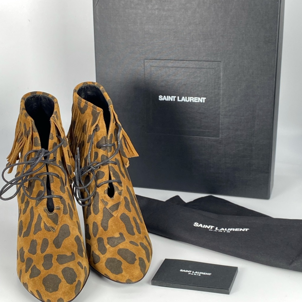 Saint Laurent Anita ankle boots in leopard pattern suede - Picture 9 of 9